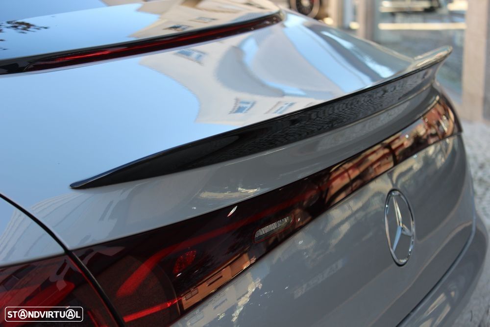 Mercedes-Benz EQE 300 AMG Line - 14