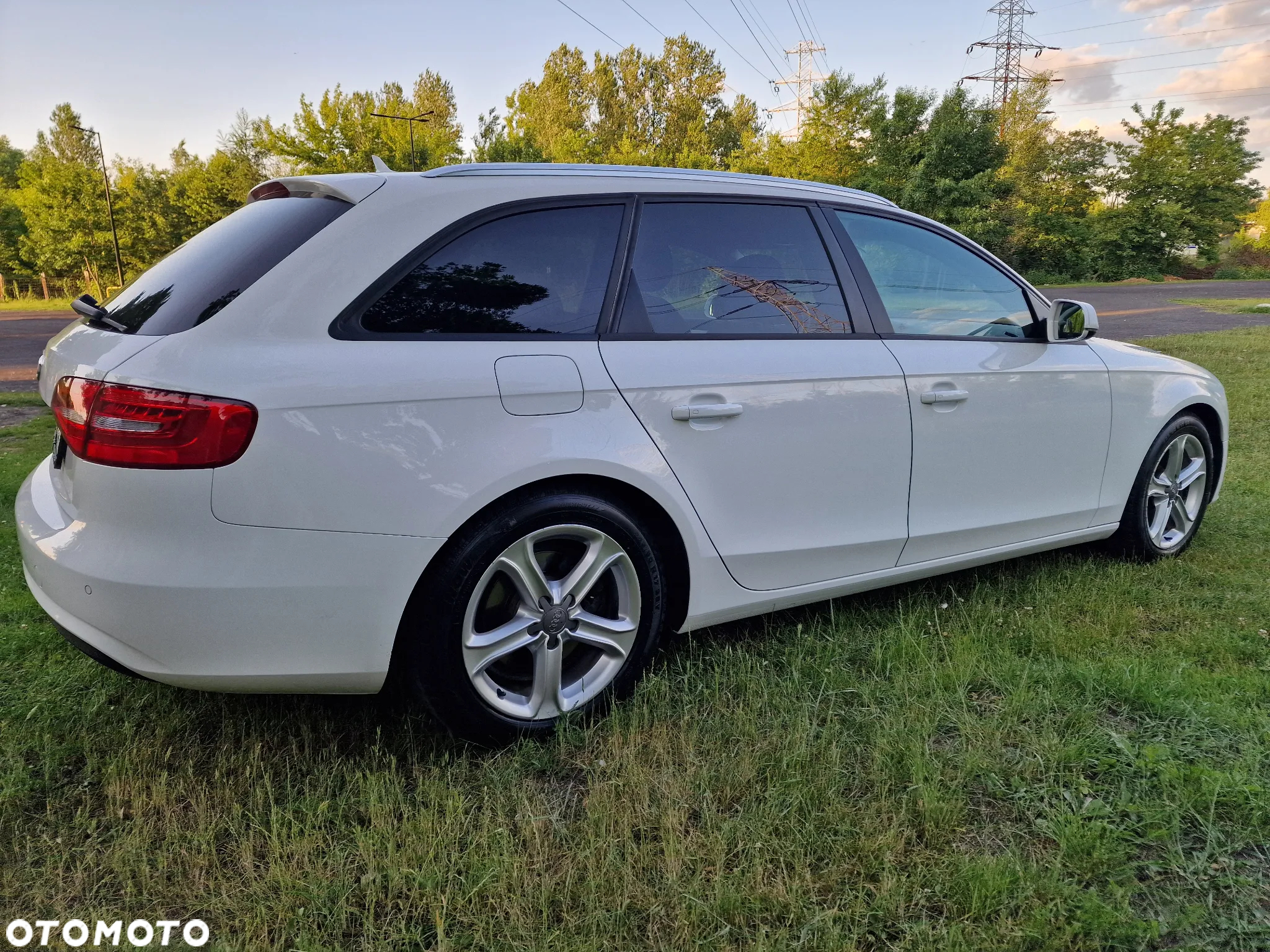Audi A4 Avant 2.0 TDI DPF Attraction - 13