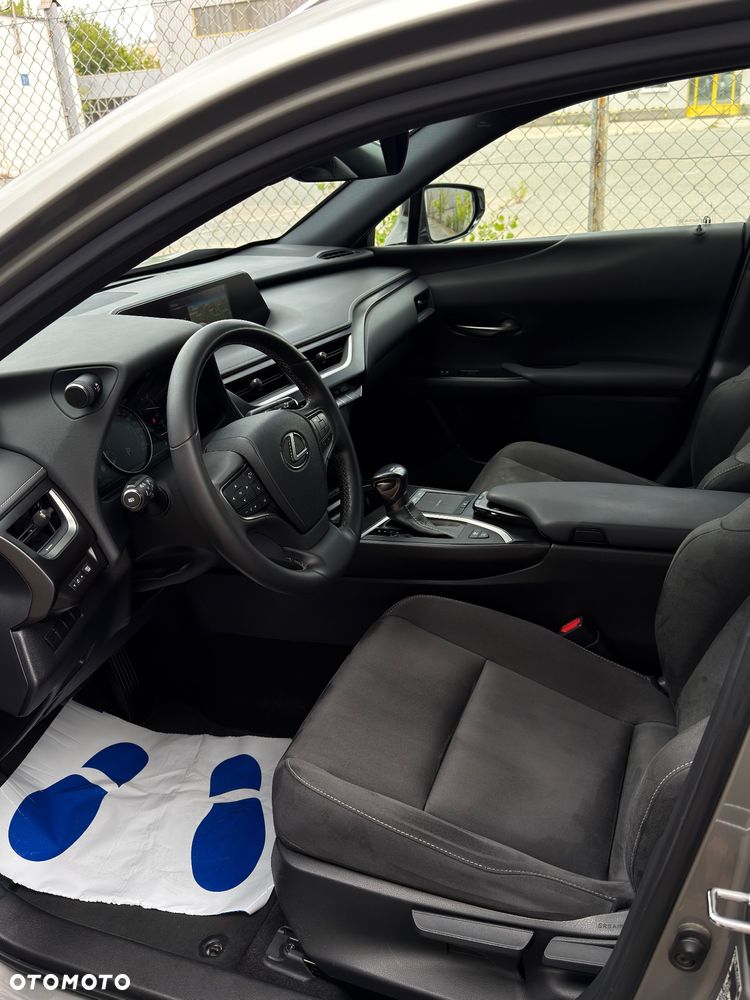 Lexus UX 250h GPF Prestige 2WD - 11
