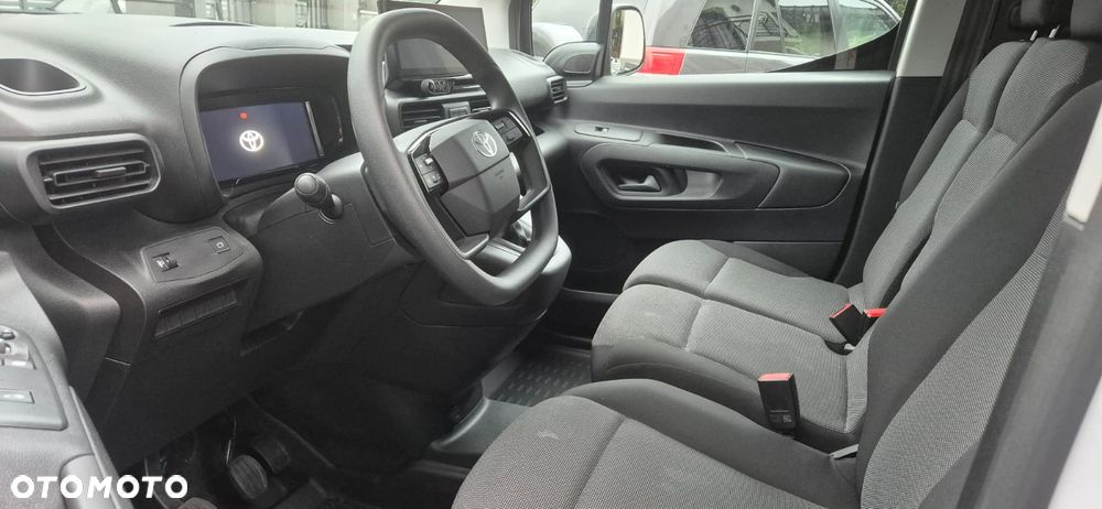 Toyota PROACE CITY - 17