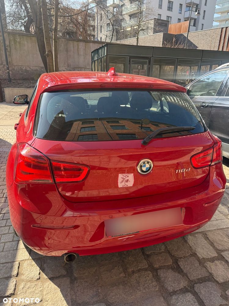 BMW Seria 1 118d - 4