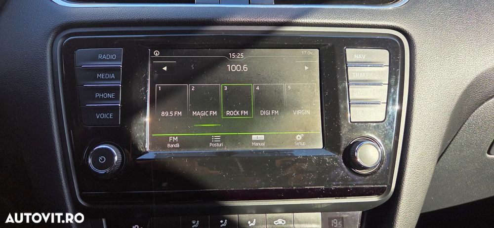 Skoda Octavia 1.6 TDI DSG Ambition - 21