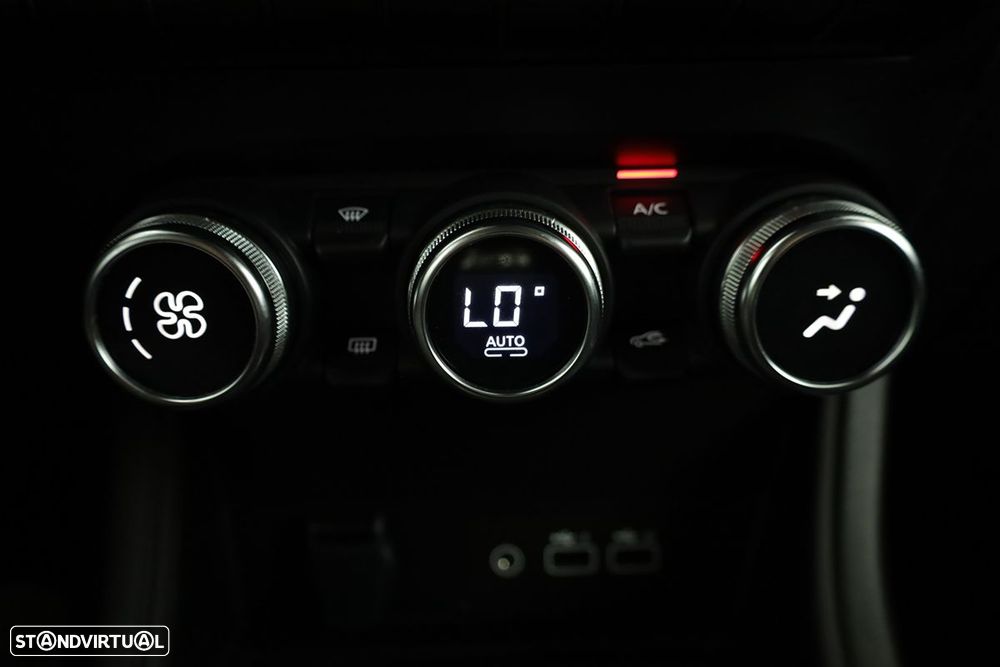 Renault Captur 1.0 TCe Techno - 13
