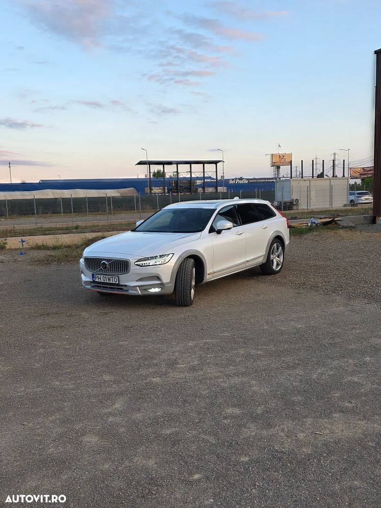 Volvo V90 D5 AWD Geartronic Ocean Race - 9