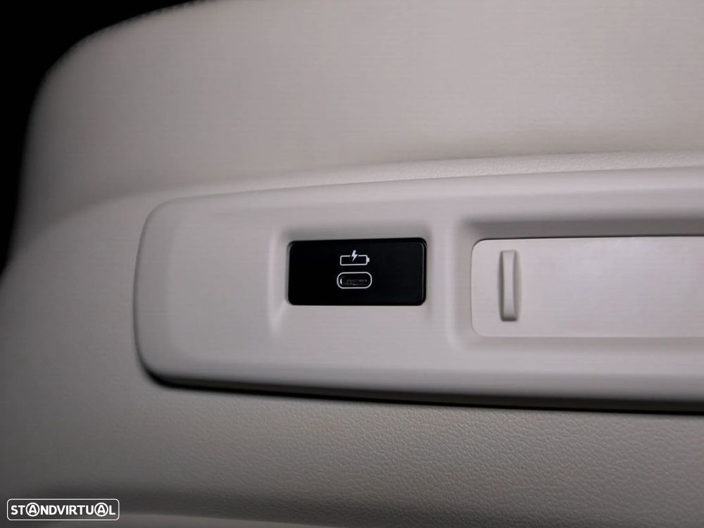 BMW X6 M50i Pack 50 anos - 49