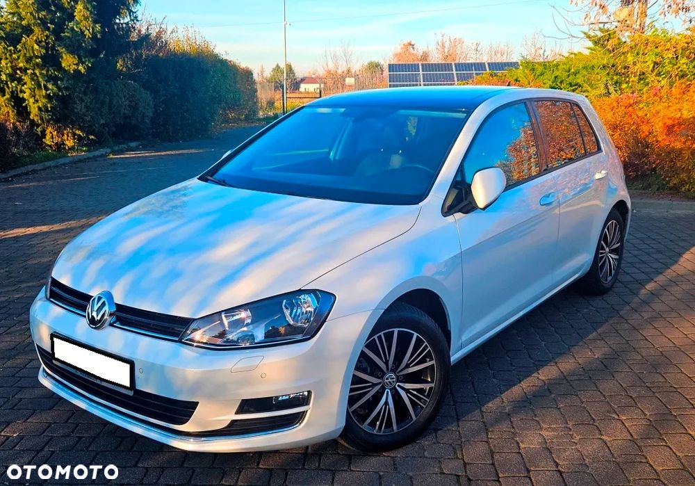 Volkswagen Golf 1.4 TSI BlueMotion Technology Allstar - 3