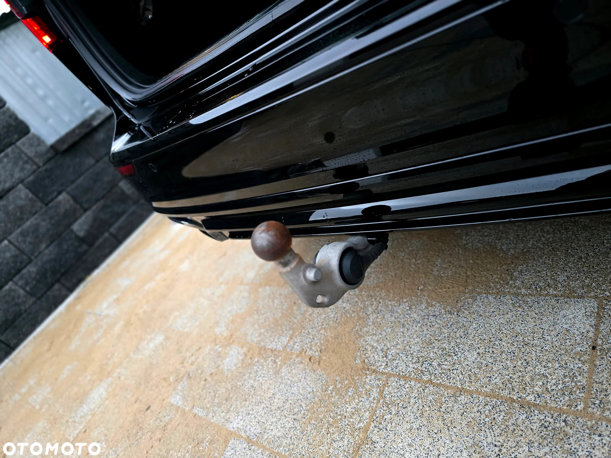 Volvo V60 D4 R-Design - 14