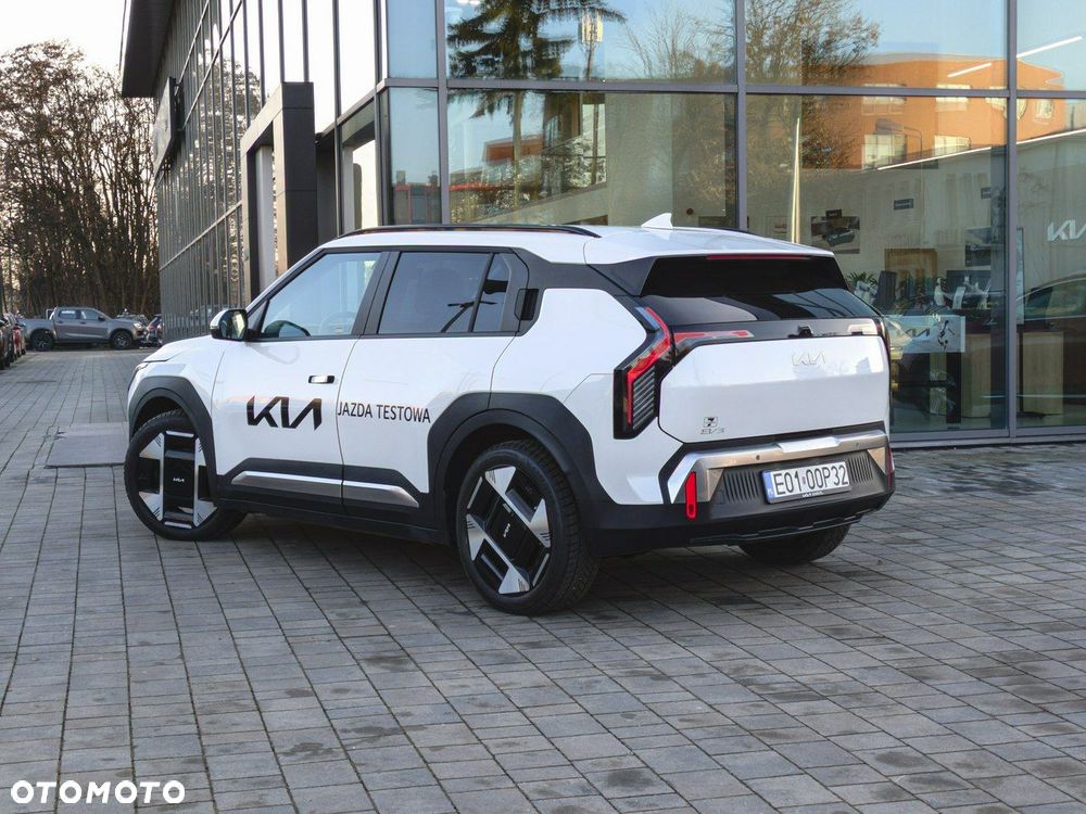 Kia EV3 - 5