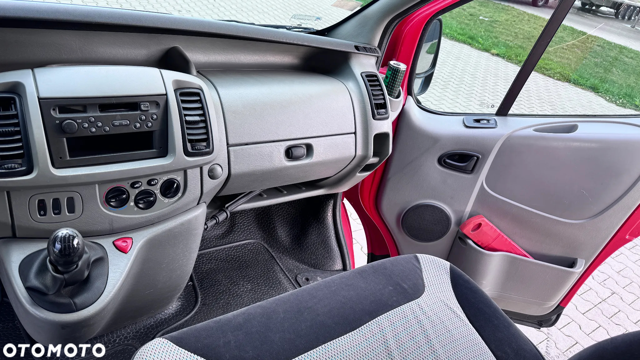 Opel Vivaro - 21