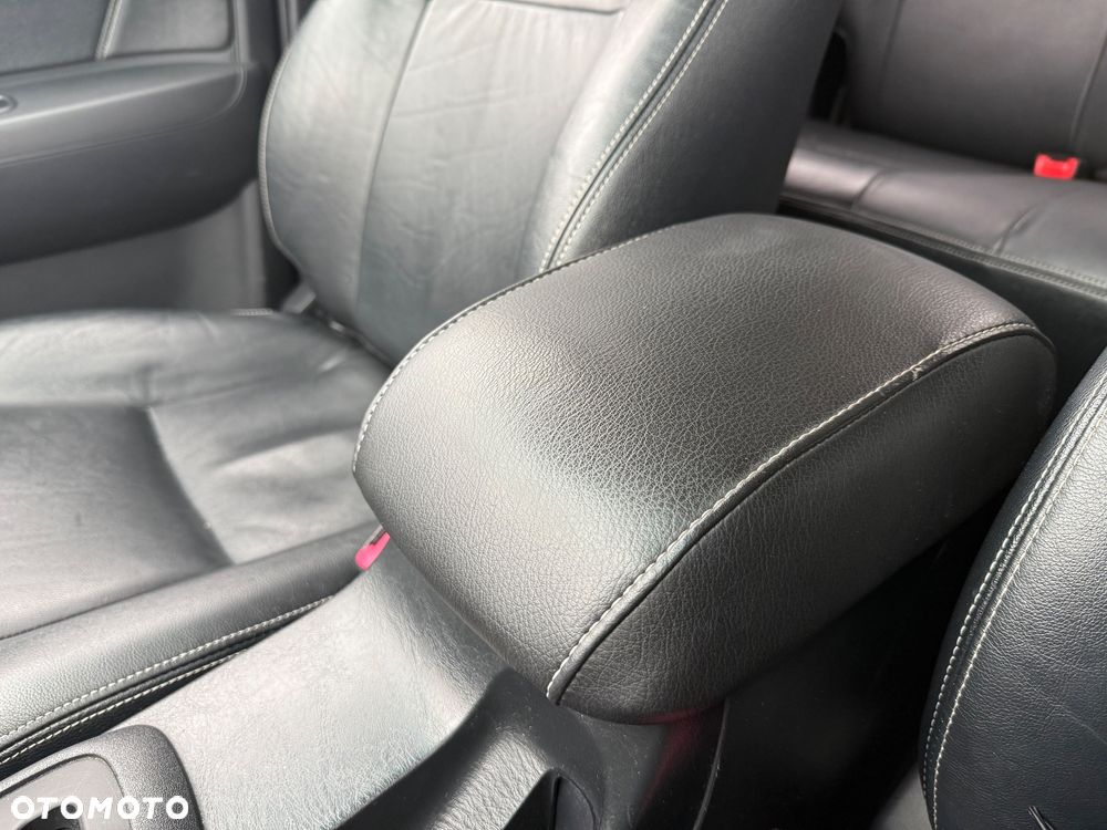 Toyota Hilux - 28