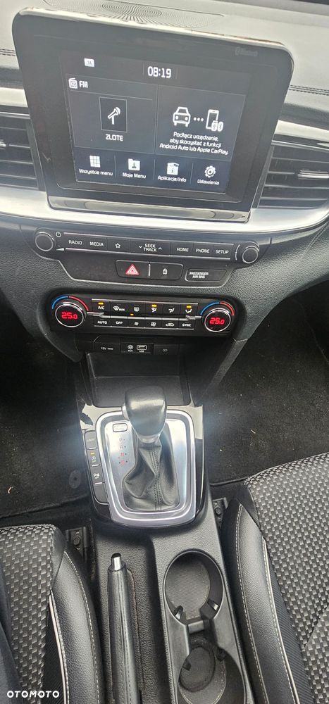 Kia Ceed 1.6 CRDi L Business Line DCT - 11