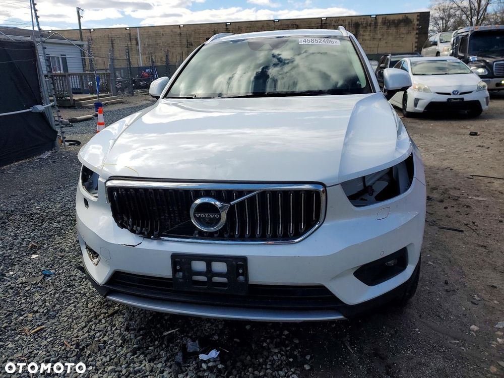 Volvo XC 40 T5 AWD Inscription - 6