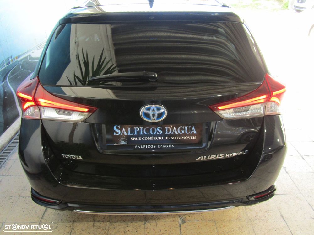 Toyota Auris Touring Sports - 6