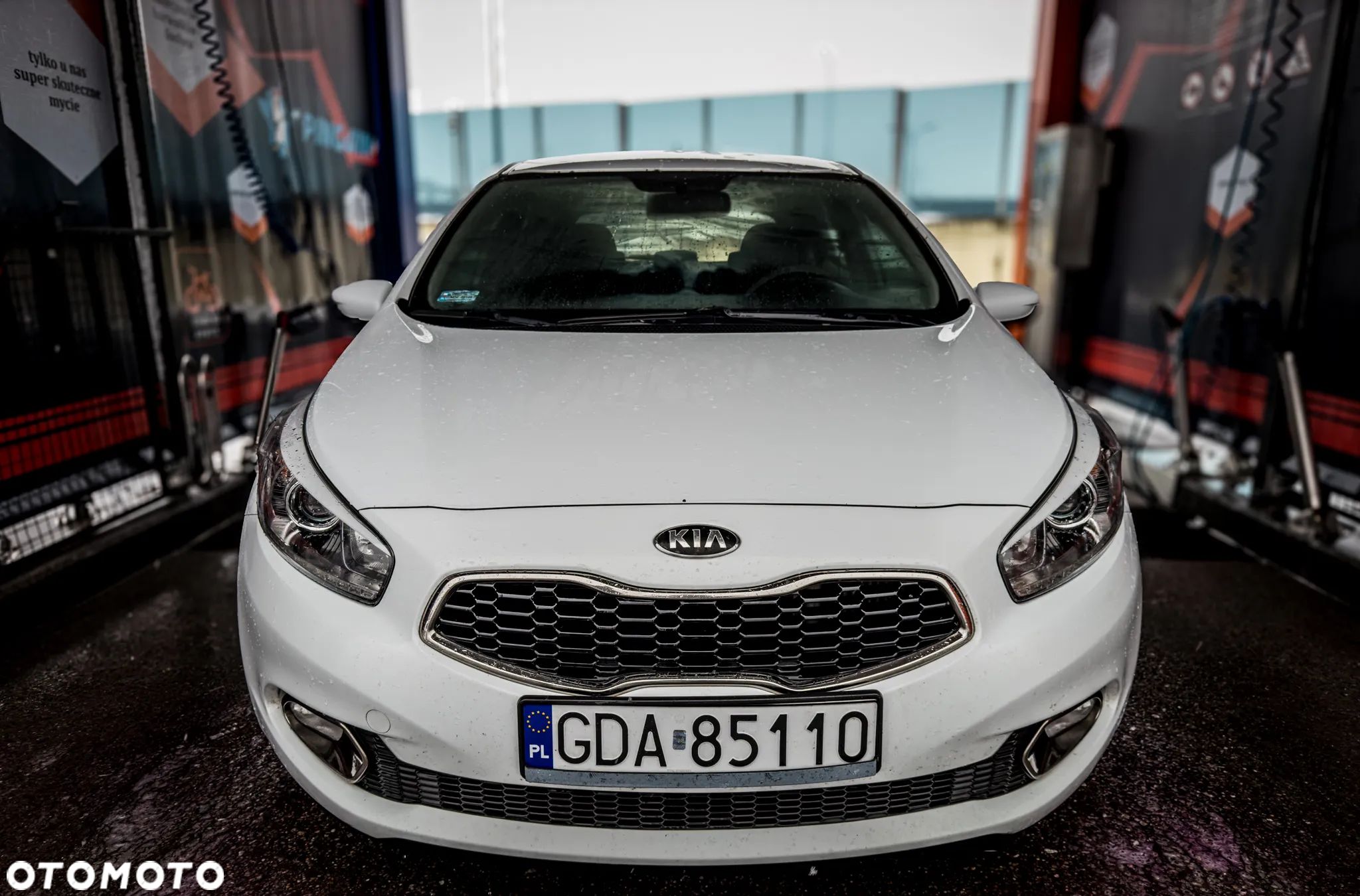 Kia Ceed - 1
