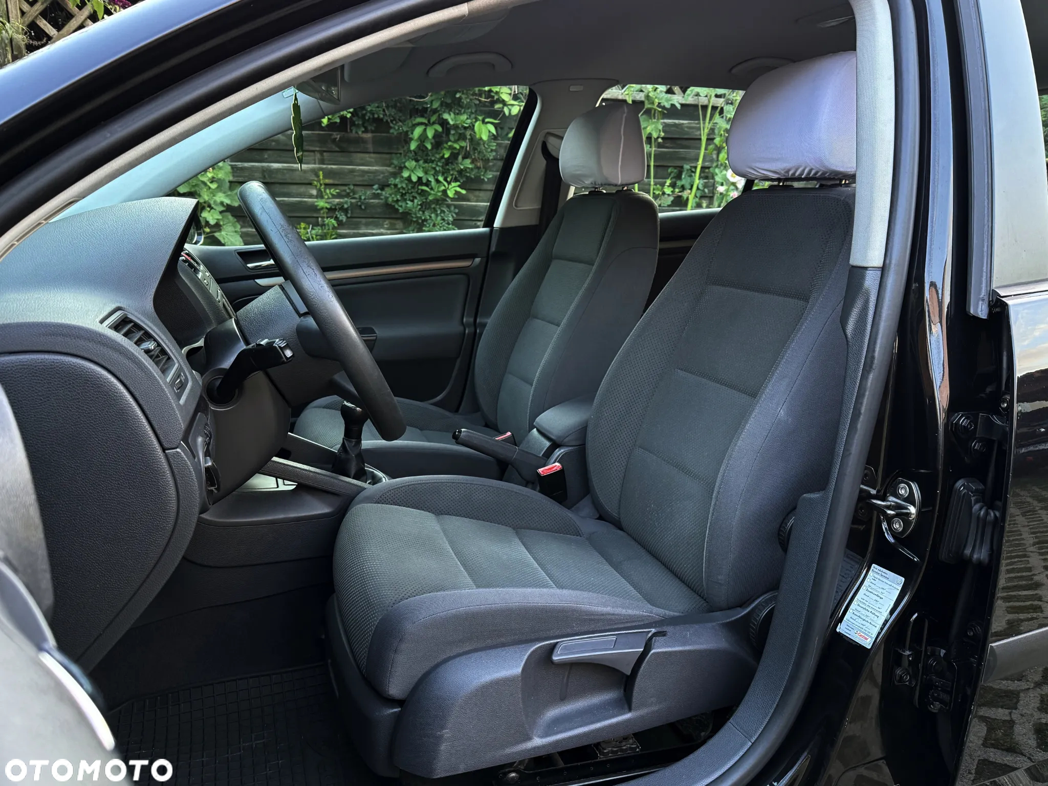 Volkswagen Golf V 1.4 FSI Comfortline - 15