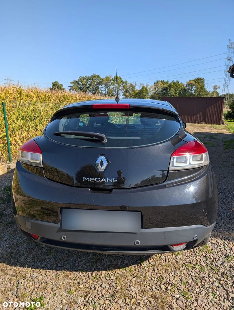 Renault Megane 2010 photo 3