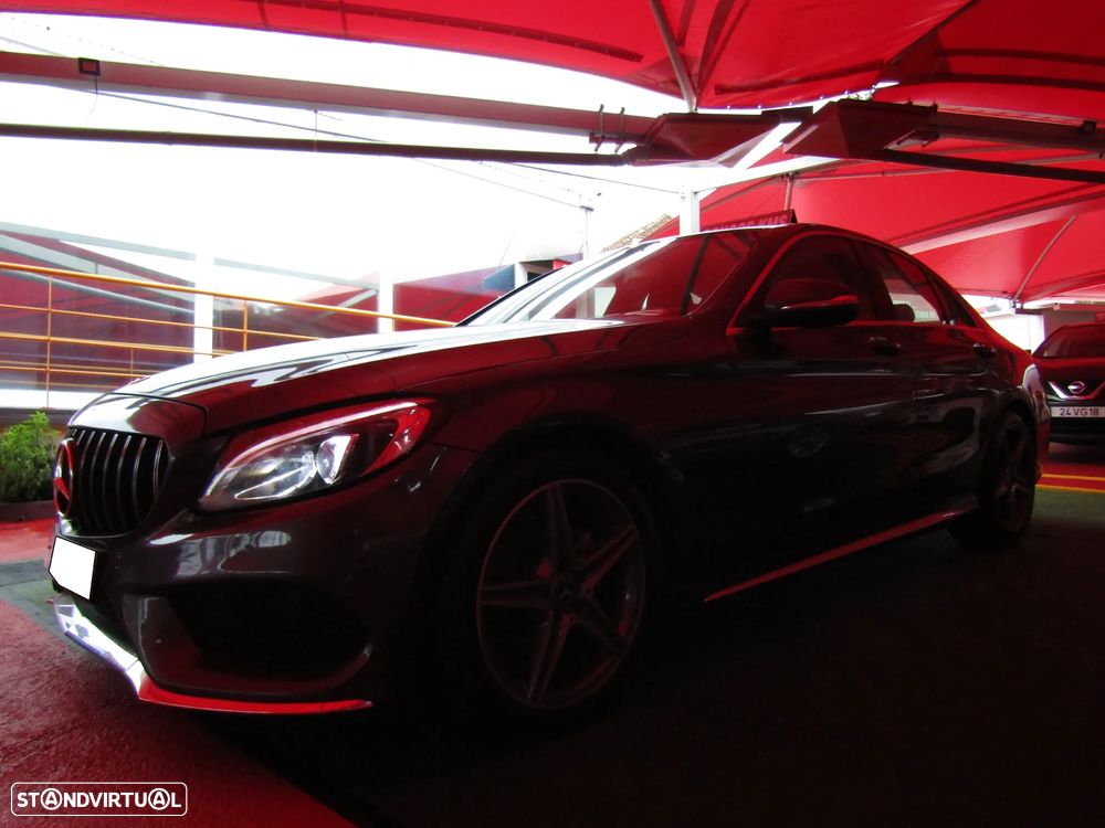 Mercedes-Benz C 200 d AMG Line - 24