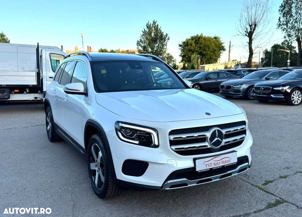 Mercedes-Benz GLB - 12