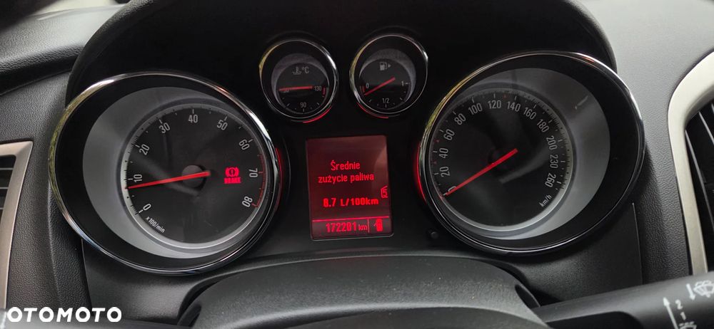 Opel Astra 1.6 Turbo 150 Jahre - 26