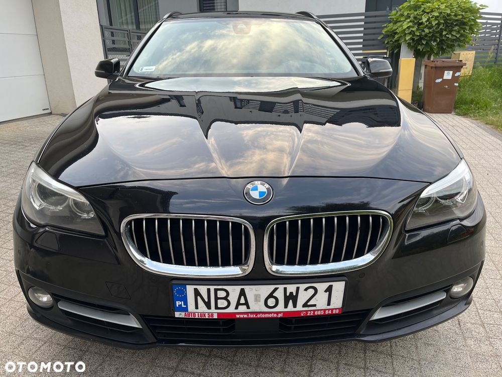 BMW Seria 5 530d xDrive Modern Line - 10