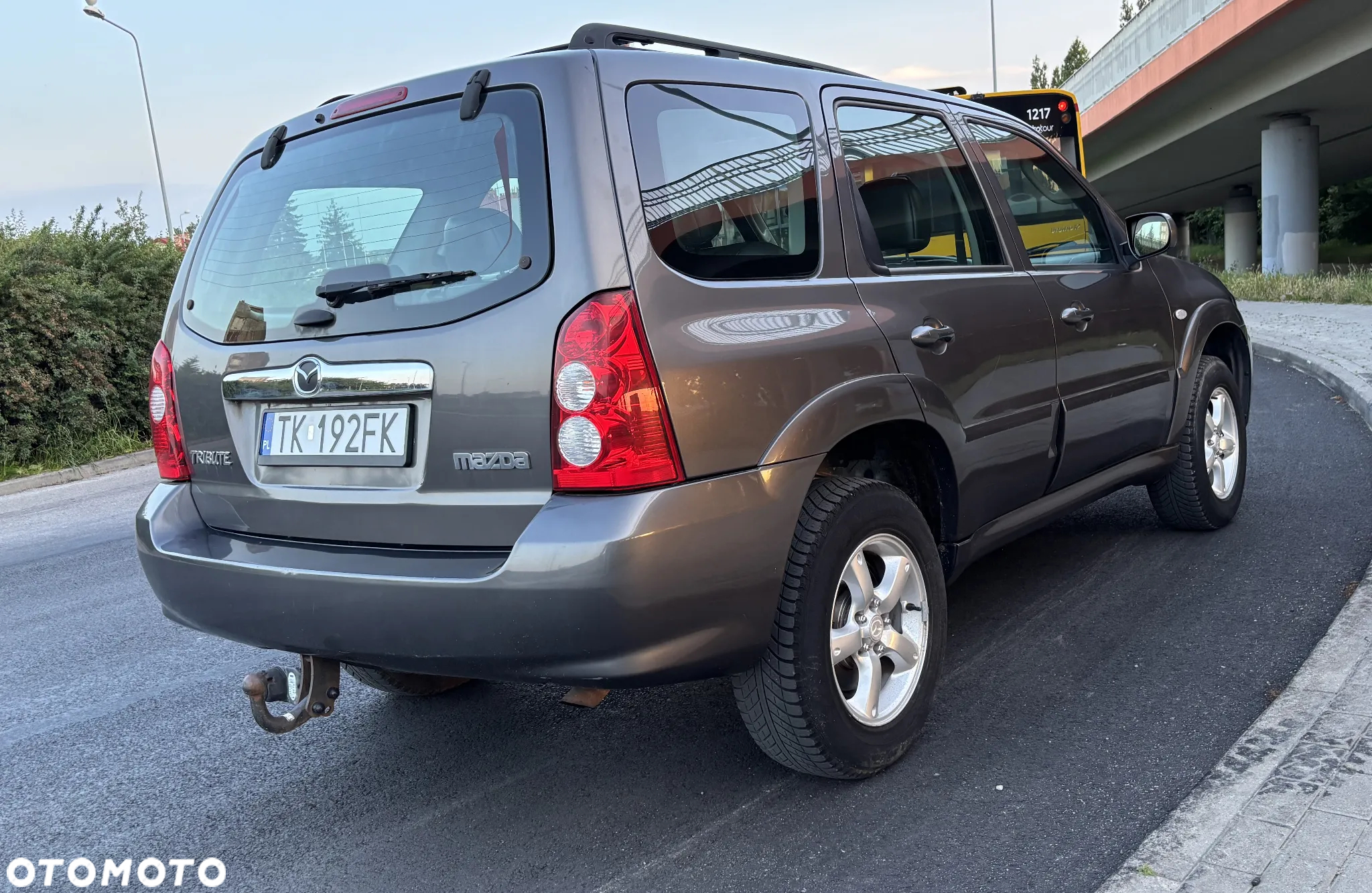 Mazda Tribute 2.3 Comfort - 5