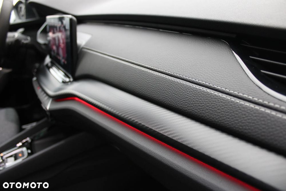 Skoda Octavia 1.5 TSI mHEV Sportline DSG - 8