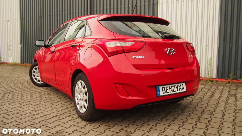 Hyundai i30 1.4 Passion - 14