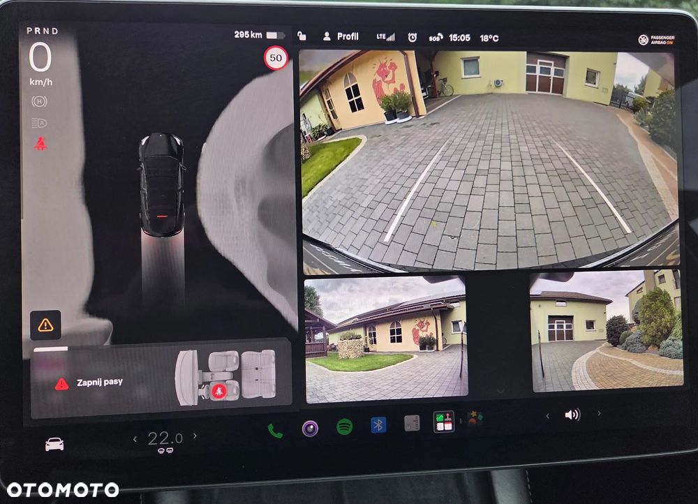 Tesla Model Y Long Range Dual Motor AWD - 29