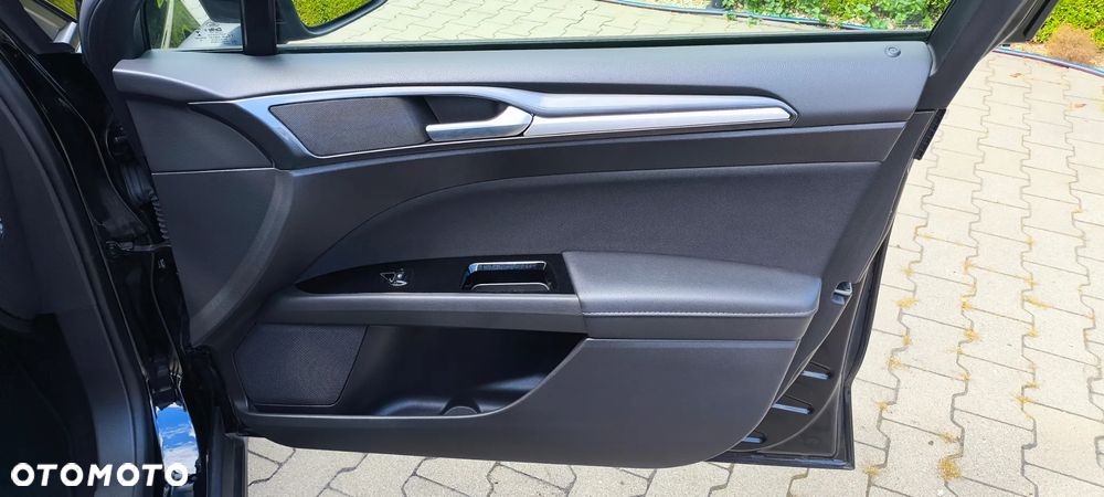 Ford Mondeo 2.0 EcoBlue Business Edition - 14