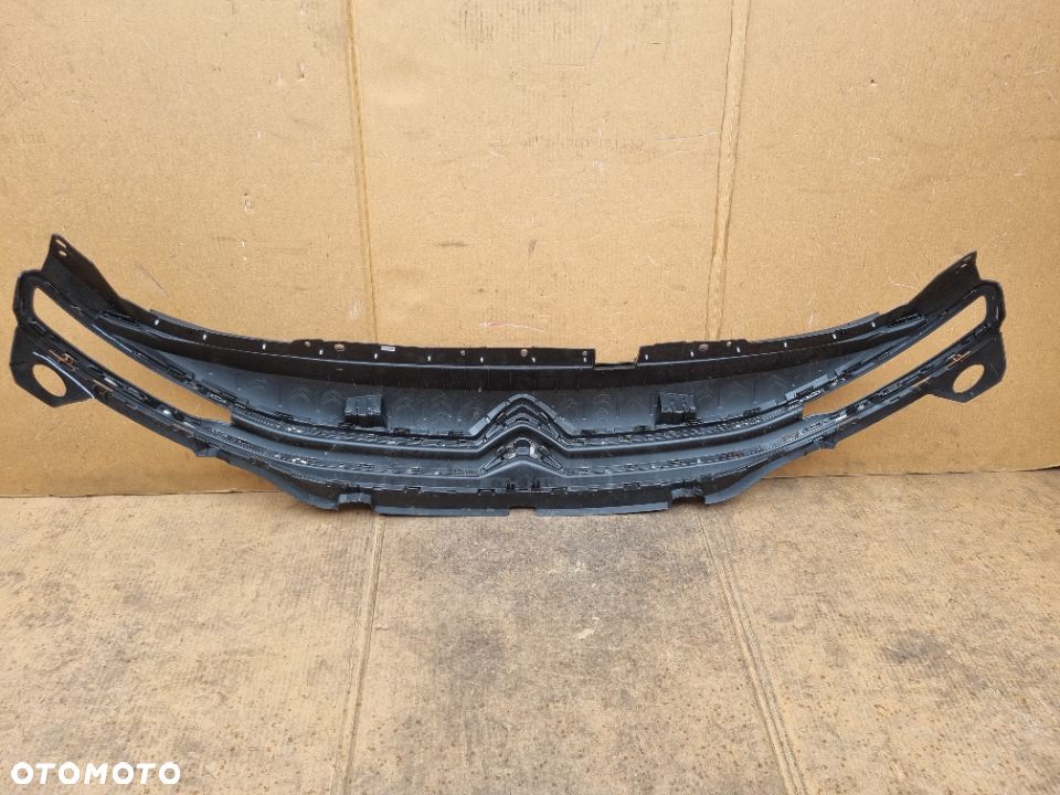 CITROEN BERLINGO IV 4 GRILL ATRAPA - 3