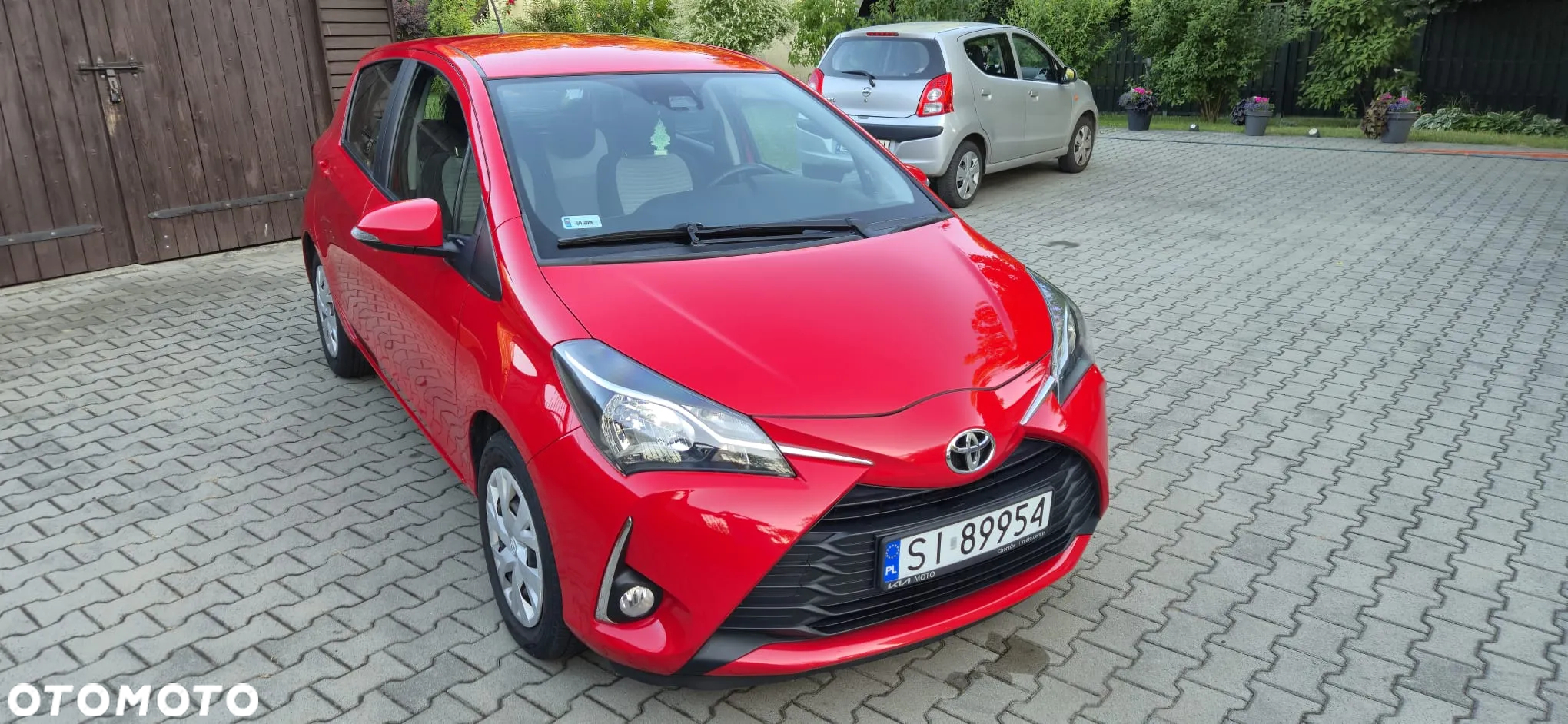 Toyota Yaris 1.5 Premium - 11