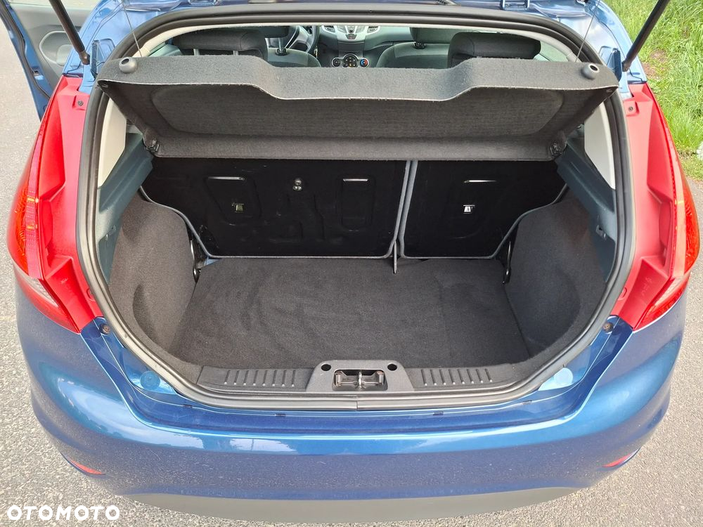 Ford Fiesta 1.25 Ambiente - 12