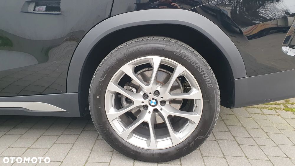 BMW X6 xDrive40i mHEV - 11