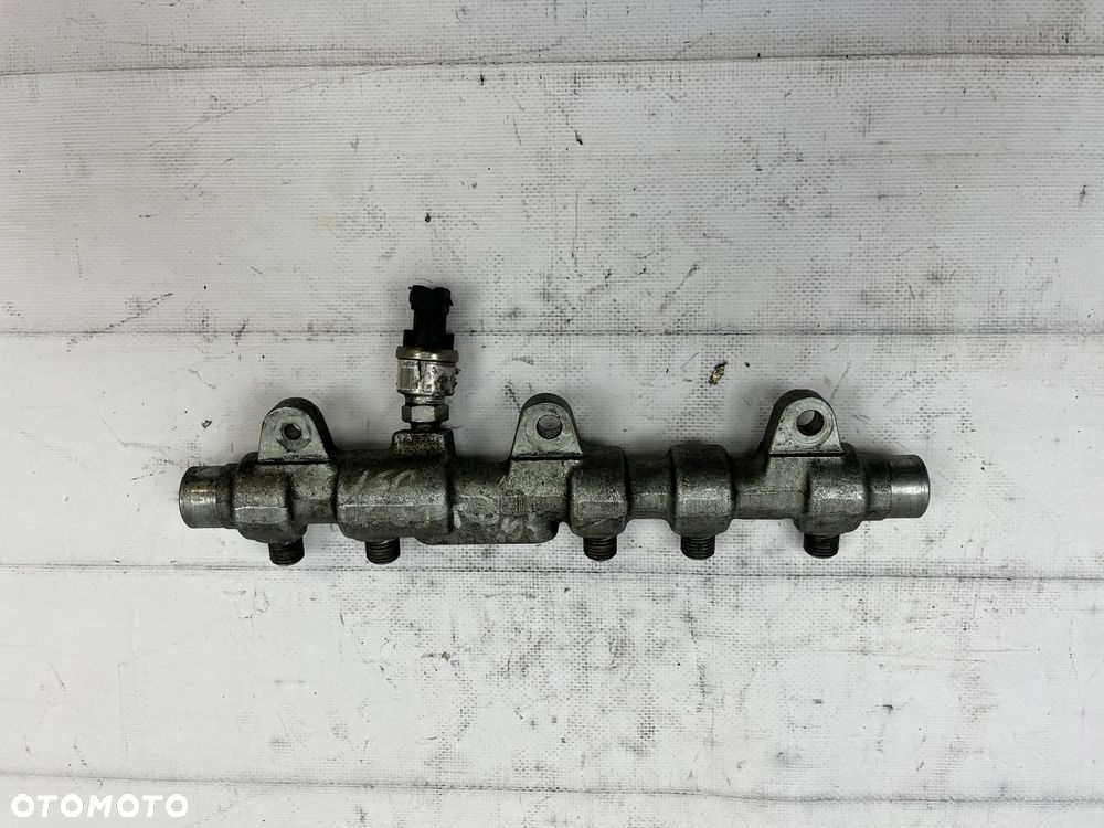 Listwa wtryskowa Alfa Romeo 156 1.9 DIESEL - 2