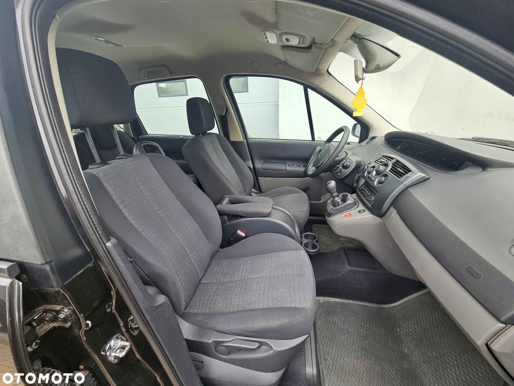 Renault Scenic 1.6 16V 110 Expression - 16