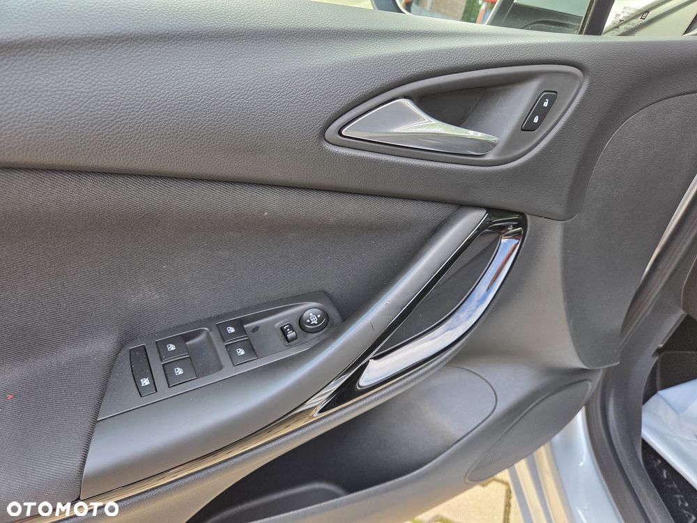 Opel Astra 1.4 Turbo Dynamic - 13