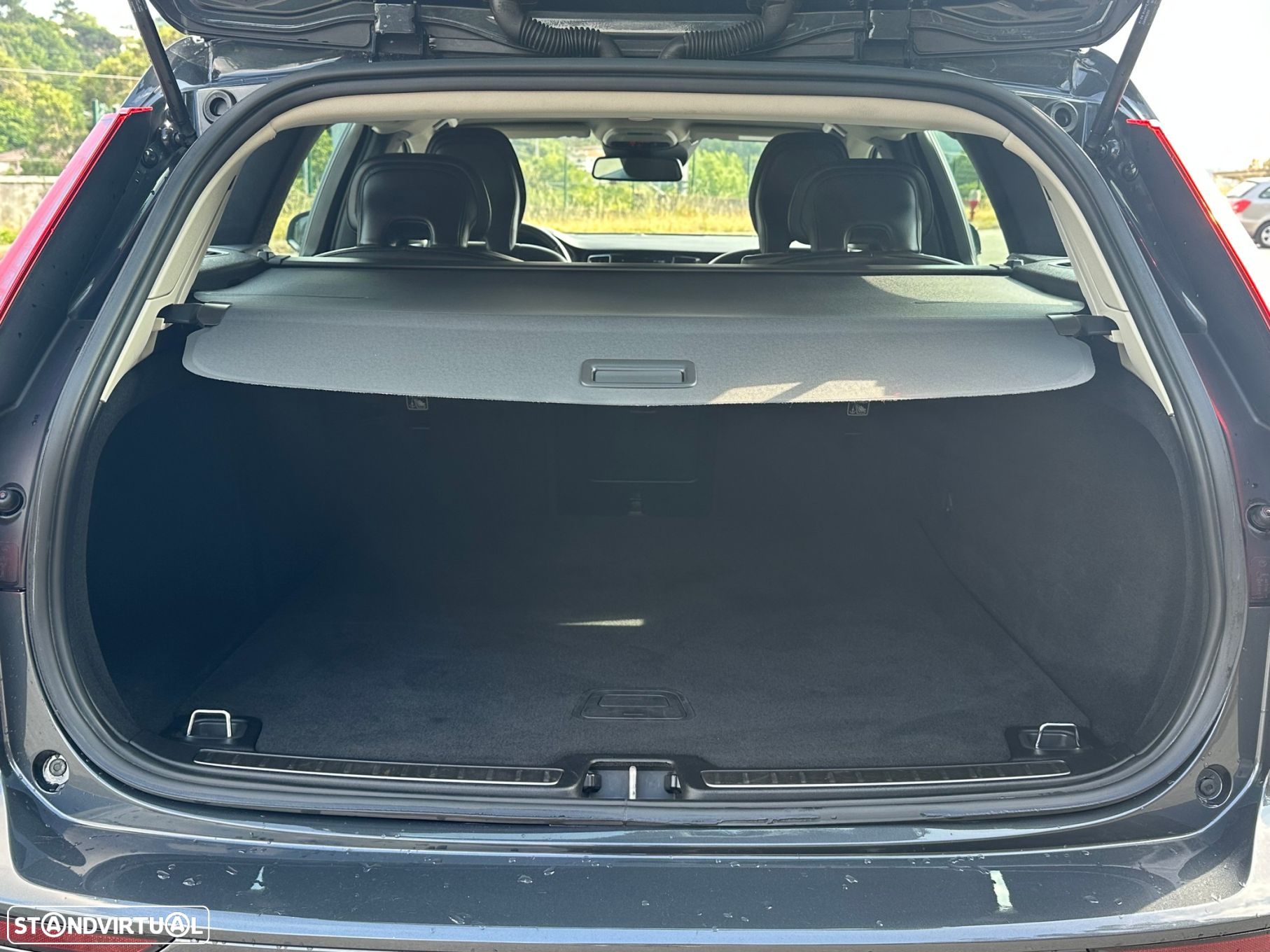 Volvo V60 2.0 D3 Momentum - 18