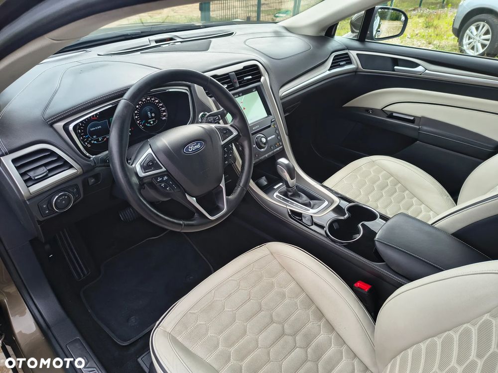 Ford Mondeo 2.0 TDCi STart-Stopp PowerShift-Aut Vignale - 6