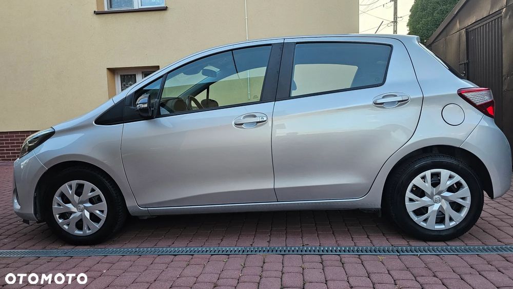 Toyota Yaris 1.0 Premium - 15