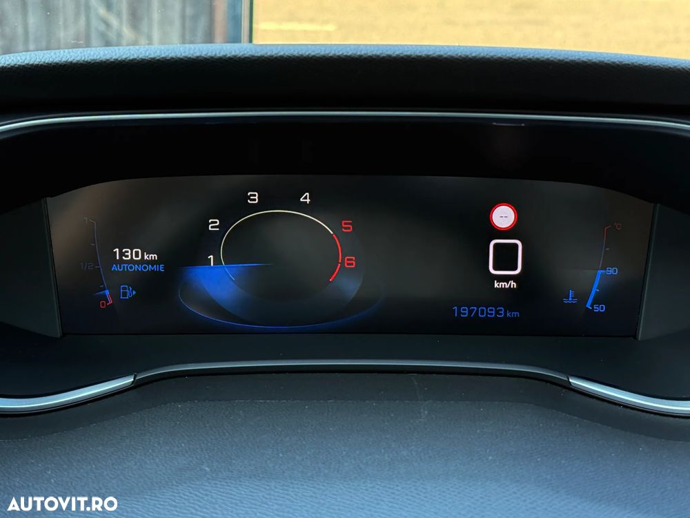 Peugeot 308 BlueHDi 130 Stop & Start Active Business-Paket - 3
