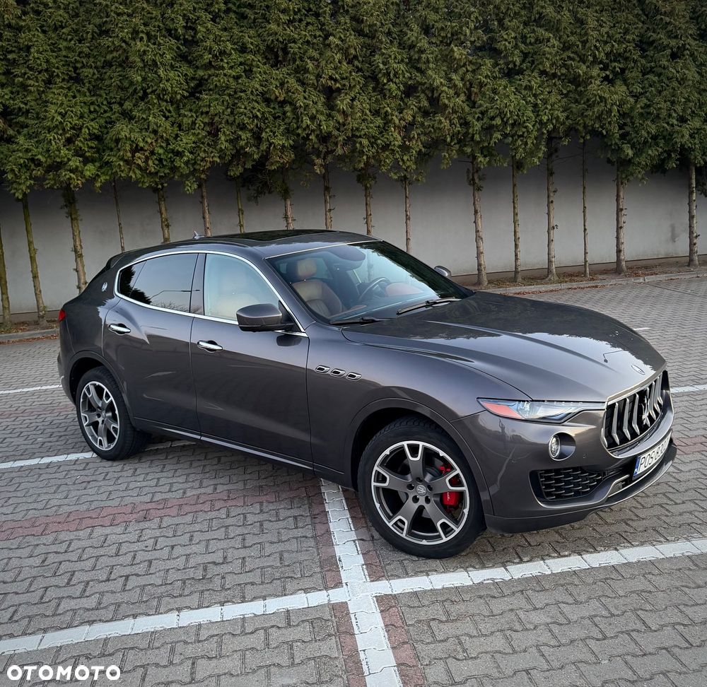 Maserati Levante Q4 GranLusso - 6