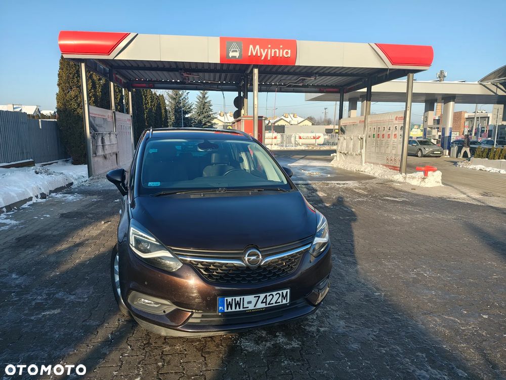 Opel Zafira 2.0 CDTI Cosmo - 1