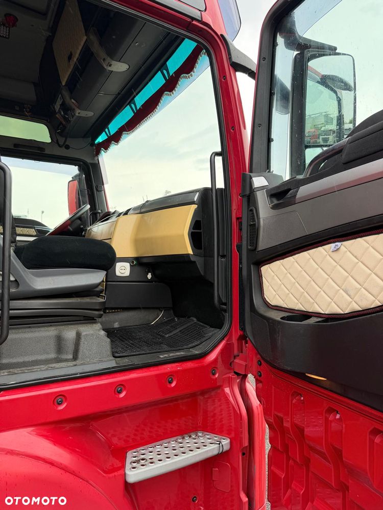 MAN TGX - 11
