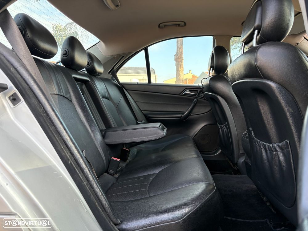 Mercedes-Benz C 220 CDI Elegance - 17