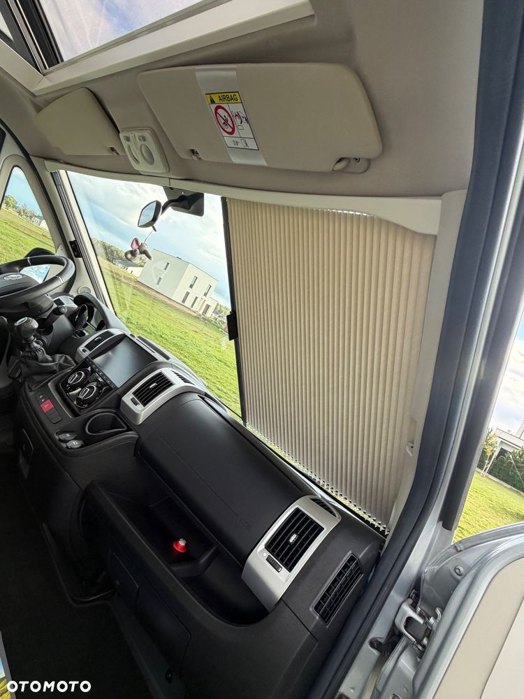 Adria TWIN 640 SLB - 24