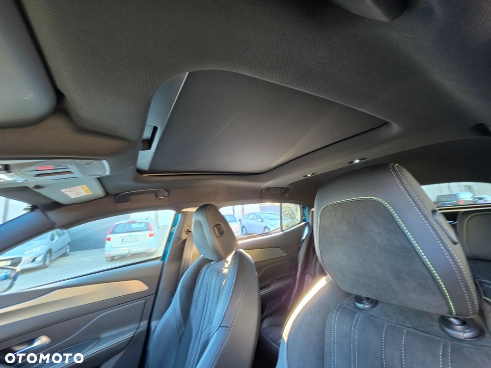 Peugeot 408 - 13