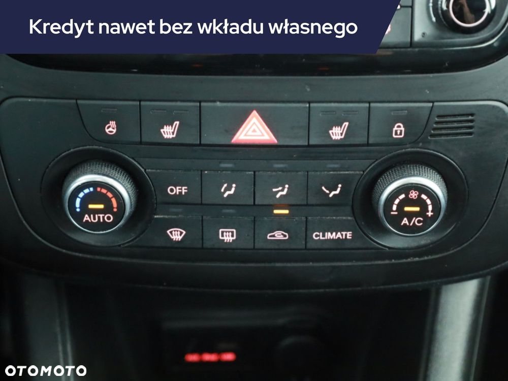 Kia Venga - 15
