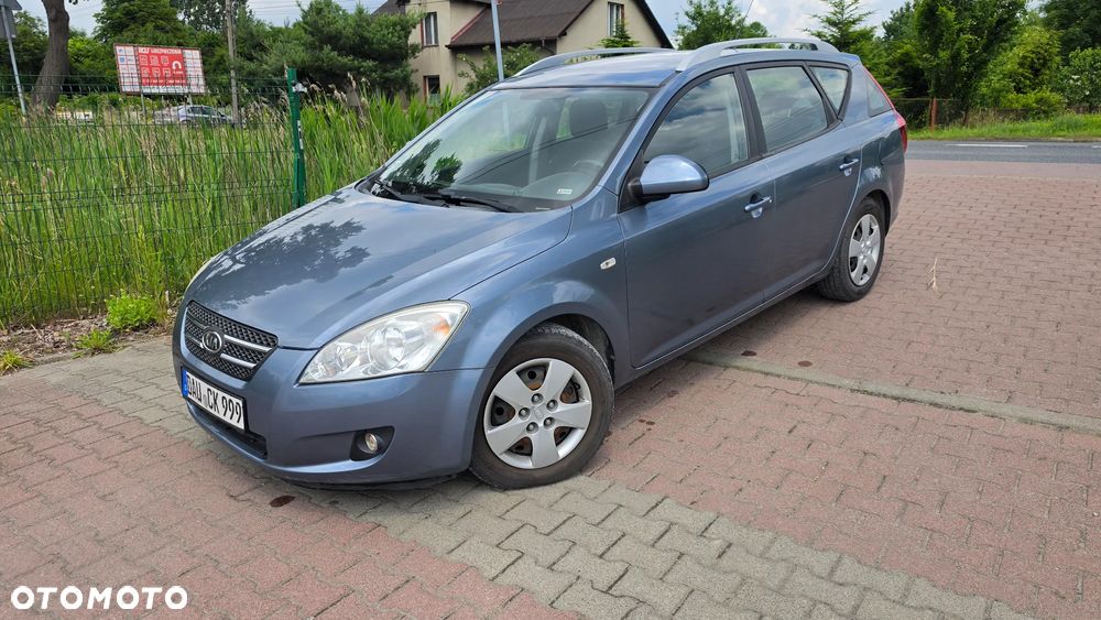 Kia Ceed 1.4 CVVT LX - 30