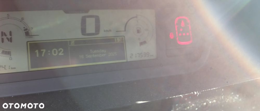 Citroën C4 Grand Picasso - 17