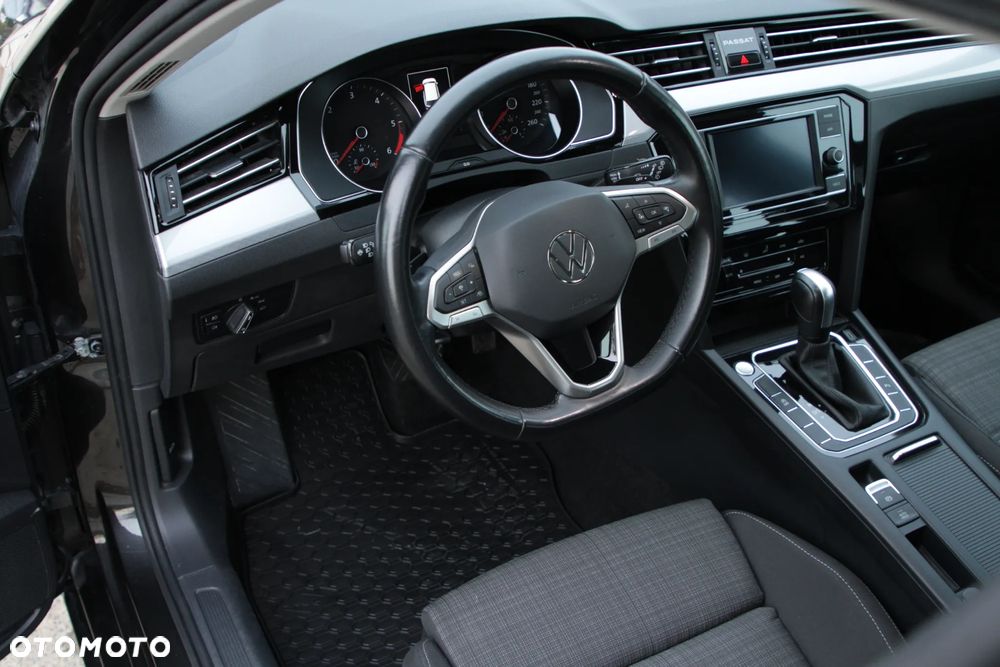 Volkswagen Passat Variant 2.0 TDI EVO Business DSG - 10